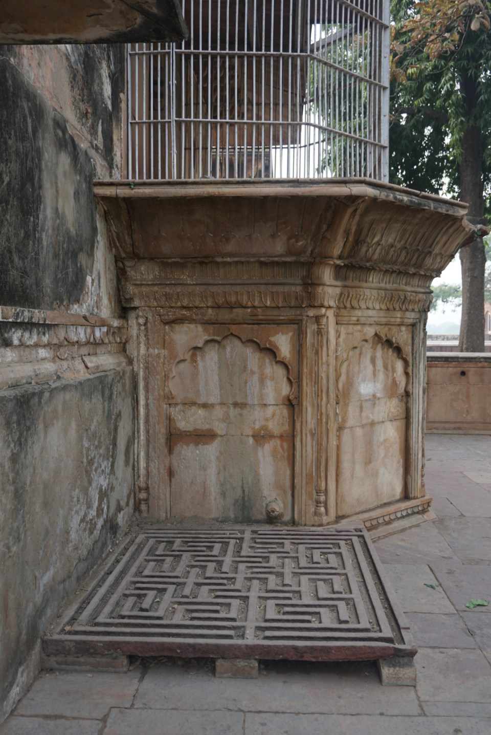 The Maharaja's pet tiger lived in adjoining quarters